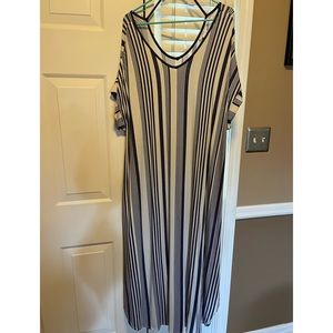 LuLaRoe Maxi Dress